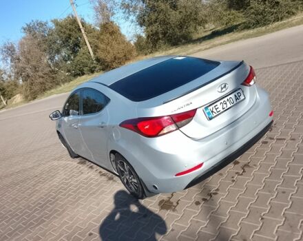 Серый Хендай Элантра, объемом двигателя 1.6 л и пробегом 200 тыс. км за 7200 $, фото 4 на Automoto.ua