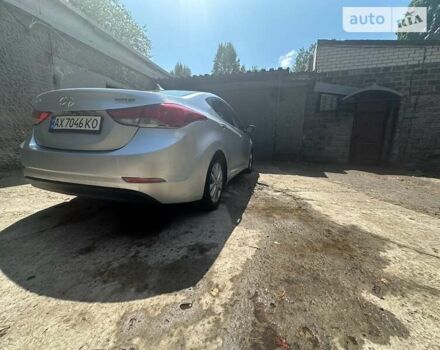 Серый Хендай Элантра, объемом двигателя 1.8 л и пробегом 116 тыс. км за 8000 $, фото 1 на Automoto.ua