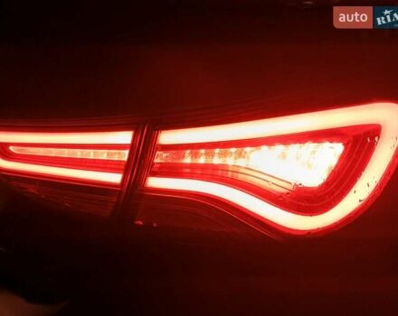 Серый Хендай Элантра, объемом двигателя 1.8 л и пробегом 126 тыс. км за 10500 $, фото 3 на Automoto.ua