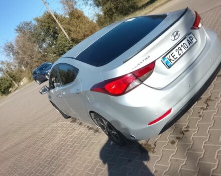 Серый Хендай Элантра, объемом двигателя 1.6 л и пробегом 200 тыс. км за 7200 $, фото 5 на Automoto.ua