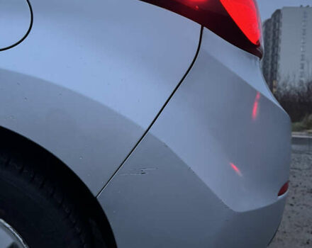 Серый Хендай Элантра, объемом двигателя 1.8 л и пробегом 258 тыс. км за 9000 $, фото 9 на Automoto.ua