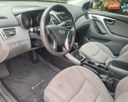 Серый Хендай Элантра, объемом двигателя 1.8 л и пробегом 144 тыс. км за 9200 $, фото 5 на Automoto.ua