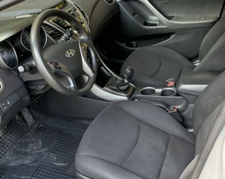 Сірий Хендай Елантра, об'ємом двигуна 1.6 л та пробігом 172 тис. км за 7800 $, фото 12 на Automoto.ua