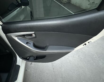 Хендай Елантра 2014 у Дніпро (Дніпропетровську) на Automoto.ua Сірий Хендай Елантра, об'ємом двигуна 1.6 л та пробігом 95 тис. км за 8800 $, фото 12 на Automoto.ua