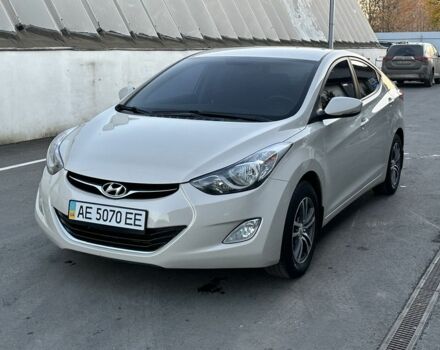 Хендай Елантра 2014 у Дніпро (Дніпропетровську) на Automoto.ua Сірий Хендай Елантра, об'ємом двигуна 1.6 л та пробігом 95 тис. км за 8800 $, фото 3 на Automoto.ua