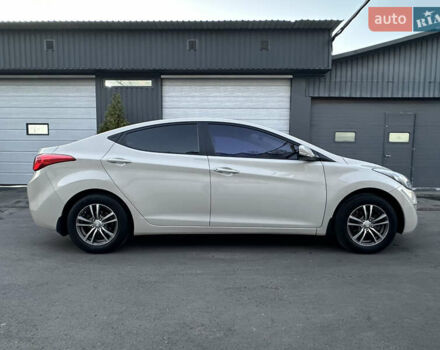 Хендай Элантра 2014 в Днепре (Днепропетровске) на Automoto.ua Серый Хендай Элантра, объемом двигателя 1.6 л и пробегом 95 тыс. км за 8800 $, фото 7 на Automoto.ua