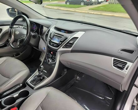 Серый Хендай Элантра, объемом двигателя 2 л и пробегом 81 тыс. км за 5900 $, фото 9 на Automoto.ua