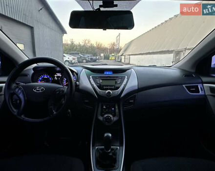Хендай Элантра 2014 в Днепре (Днепропетровске) на Automoto.ua Серый Хендай Элантра, объемом двигателя 1.6 л и пробегом 95 тыс. км за 8800 $, фото 8 на Automoto.ua