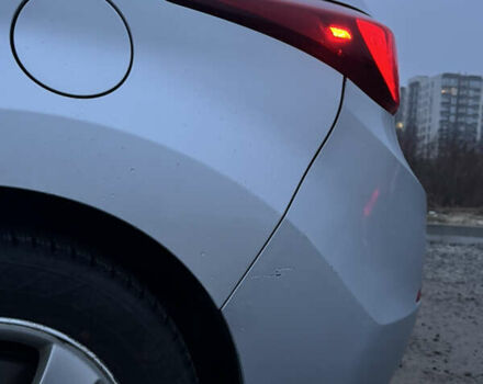 Серый Хендай Элантра, объемом двигателя 1.8 л и пробегом 258 тыс. км за 9000 $, фото 10 на Automoto.ua