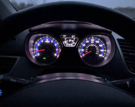 Серый Хендай Элантра, объемом двигателя 1.8 л и пробегом 258 тыс. км за 9000 $, фото 15 на Automoto.ua