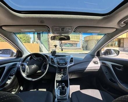 Хендай Элантра 2014 в Днепре (Днепропетровске) на Automoto.ua Серый Хендай Элантра, объемом двигателя 1.8 л и пробегом 137 тыс. км за 7800 $, фото 4 на Automoto.ua