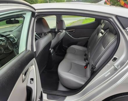 Серый Хендай Элантра, объемом двигателя 2 л и пробегом 81 тыс. км за 5900 $, фото 10 на Automoto.ua