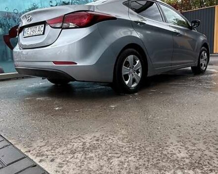 Сірий Хендай Елантра, об'ємом двигуна 1.8 л та пробігом 180 тис. км за 9400 $, фото 2 на Automoto.ua