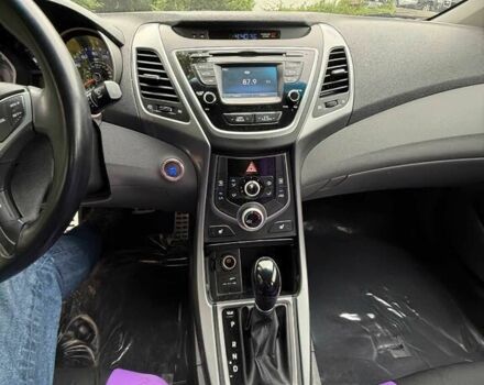 Хендай Элантра 2015 в Житомире на Automoto.ua Серый Хендай Элантра, объемом двигателя 2 л и пробегом 80 тыс. км за 4800 $, фото 7 на Automoto.ua