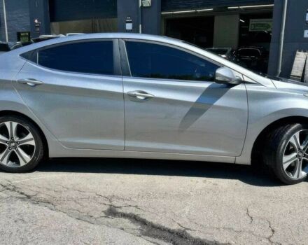 Серый Хендай Элантра, объемом двигателя 2 л и пробегом 72 тыс. км за 5400 $, фото 3 на Automoto.ua