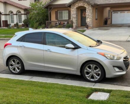 Сірий Хендай Елантра, об'ємом двигуна 2 л та пробігом 73 тис. км за 3100 $, фото 3 на Automoto.ua