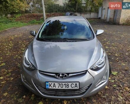 Хендай Элантра 2015 в Киеве на Automoto.ua Серый Хендай Элантра, объемом двигателя 1.8 л и пробегом 159 тыс. км за 10500 $, фото 1 на Automoto.ua