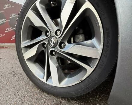 Хендай Элантра 2015 в Сумах на Automoto.ua Серый Хендай Элантра, объемом двигателя 1.8 л и пробегом 115 тыс. км за 12000 $, фото 6 на Automoto.ua