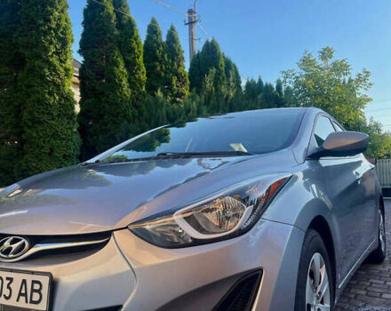 Хендай Элантра 2015 в Ровно на Automoto.ua Серый Хендай Элантра, объемом двигателя 1.8 л и пробегом 150 тыс. км за 9800 $, фото 1 на Automoto.ua