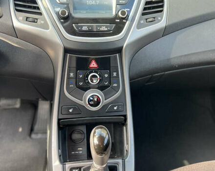 Сірий Хендай Елантра, об'ємом двигуна 1.8 л та пробігом 122 тис. км за 10350 $, фото 22 на Automoto.ua