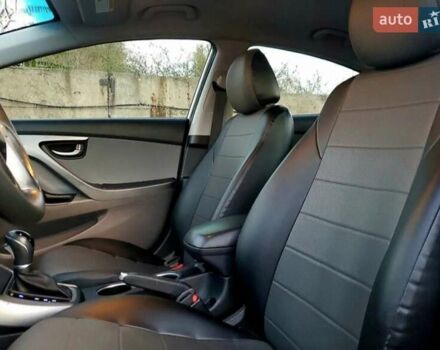 Серый Хендай Элантра, объемом двигателя 1.8 л и пробегом 215 тыс. км за 9500 $, фото 7 на Automoto.ua