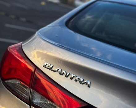 Сірий Хендай Елантра, об'ємом двигуна 1.8 л та пробігом 189 тис. км за 7500 $, фото 8 на Automoto.ua