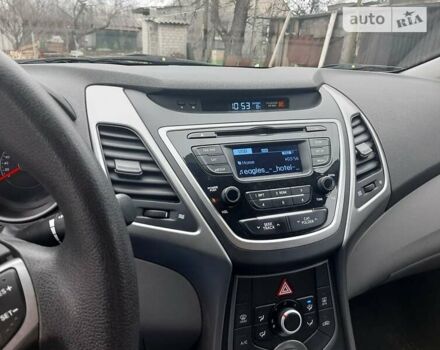 Серый Хендай Элантра, объемом двигателя 1.8 л и пробегом 109 тыс. км за 9800 $, фото 3 на Automoto.ua
