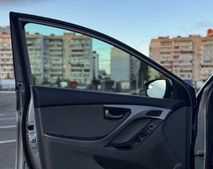 Сірий Хендай Елантра, об'ємом двигуна 1.8 л та пробігом 189 тис. км за 7500 $, фото 13 на Automoto.ua