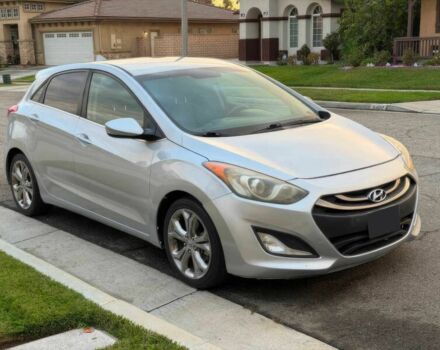 Сірий Хендай Елантра, об'ємом двигуна 2 л та пробігом 73 тис. км за 3100 $, фото 2 на Automoto.ua