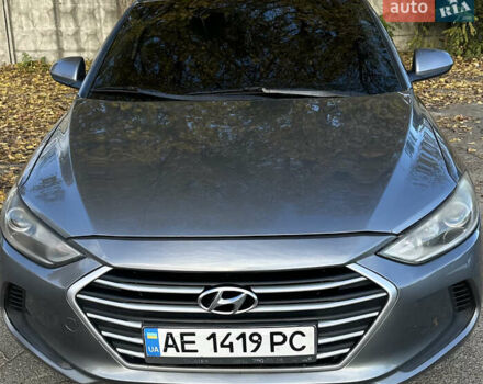 Серый Хендай Элантра, объемом двигателя 1.59 л и пробегом 179 тыс. км за 10699 $, фото 2 на Automoto.ua
