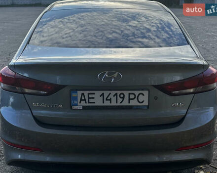 Серый Хендай Элантра, объемом двигателя 1.59 л и пробегом 179 тыс. км за 10699 $, фото 4 на Automoto.ua