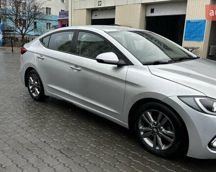Серый Хендай Элантра, объемом двигателя 2 л и пробегом 190 тыс. км за 10200 $, фото 2 на Automoto.ua