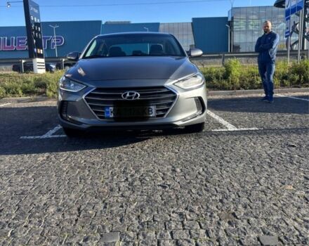 Хендай Элантра 2016 в Киеве на Automoto.ua Серый Хендай Элантра, объемом двигателя 2 л и пробегом 75 тыс. км за 14000 $, фото 10 на Automoto.ua