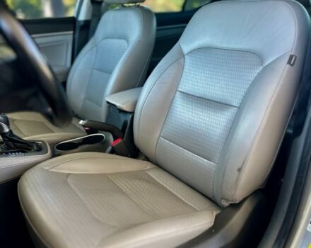 Серый Хендай Элантра, объемом двигателя 2 л и пробегом 199 тыс. км за 11299 $, фото 9 на Automoto.ua