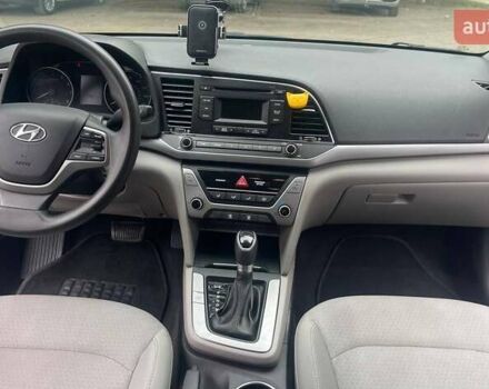 Серый Хендай Элантра, объемом двигателя 2 л и пробегом 173 тыс. км за 10850 $, фото 16 на Automoto.ua
