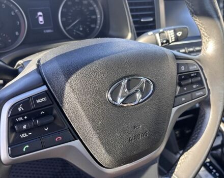 Хендай Элантра 2016 в Киеве на Automoto.ua Серый Хендай Элантра, объемом двигателя 2 л и пробегом 75 тыс. км за 14000 $, фото 17 на Automoto.ua