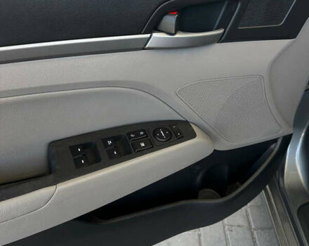 Хендай Элантра 2016 в Днепре (Днепропетровске) на Automoto.ua Серый Хендай Элантра, объемом двигателя 2 л и пробегом 199 тыс. км за 10999 $, фото 31 на Automoto.ua