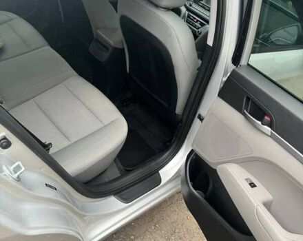 Серый Хендай Элантра, объемом двигателя 2 л и пробегом 173 тыс. км за 10850 $, фото 12 на Automoto.ua