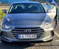 Серый Хендай Элантра, объемом двигателя 2 л и пробегом 200 тыс. км за 12800 $, фото 1 на Automoto.ua