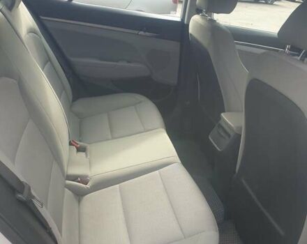 Серый Хендай Элантра, объемом двигателя 1.8 л и пробегом 380 тыс. км за 7800 $, фото 13 на Automoto.ua