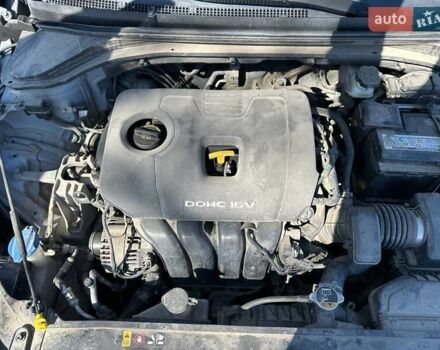 Серый Хендай Элантра, объемом двигателя 2 л и пробегом 122 тыс. км за 9500 $, фото 21 на Automoto.ua