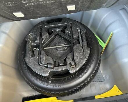 Сірий Хендай Елантра, об'ємом двигуна 2 л та пробігом 225 тис. км за 10300 $, фото 4 на Automoto.ua