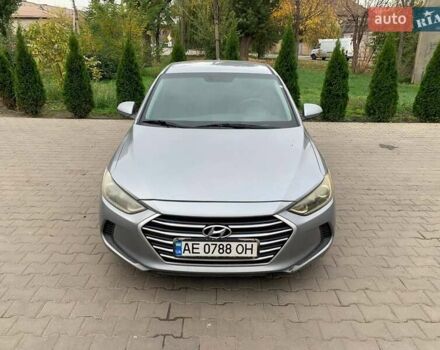 Хендай Элантра 2016 в Кривом Роге на Automoto.ua Серый Хендай Элантра, объемом двигателя 2 л и пробегом 109 тыс. км за 9300 $, фото 5 на Automoto.ua