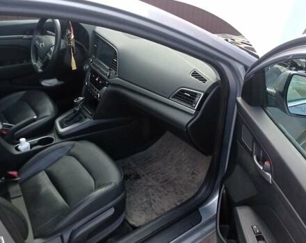 Серый Хендай Элантра, объемом двигателя 2 л и пробегом 90 тыс. км за 14000 $, фото 5 на Automoto.ua