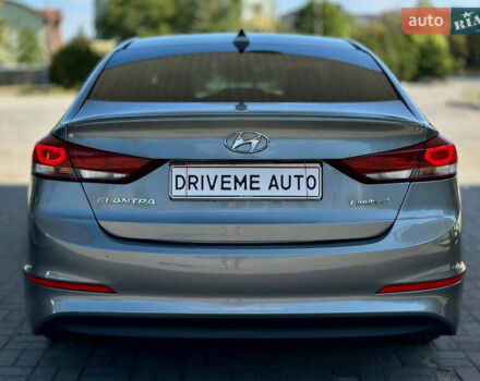Хендай Элантра 2016 в Днепре (Днепропетровске) на Automoto.ua Серый Хендай Элантра, объемом двигателя 2 л и пробегом 199 тыс. км за 10999 $, фото 5 на Automoto.ua