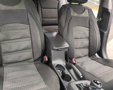 Серый Хендай Элантра, объемом двигателя 2 л и пробегом 179 тыс. км за 13800 $, фото 27 на Automoto.ua