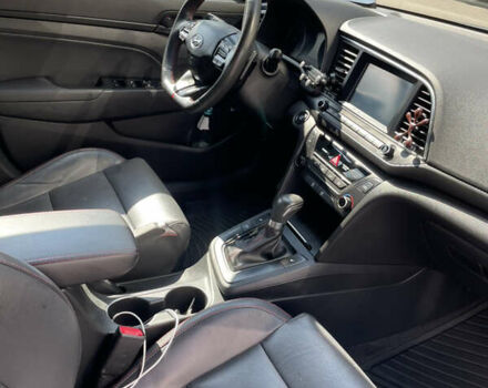 Серый Хендай Элантра, объемом двигателя 1.59 л и пробегом 110 тыс. км за 13000 $, фото 7 на Automoto.ua