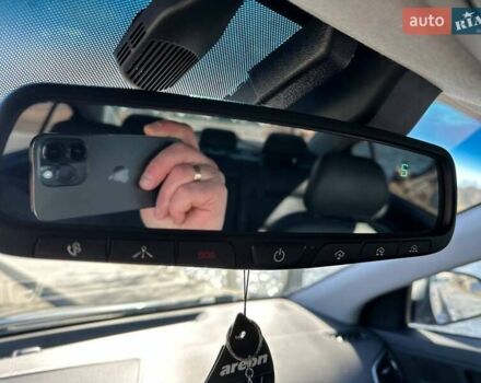 Серый Хендай Элантра, объемом двигателя 2 л и пробегом 122 тыс. км за 9500 $, фото 13 на Automoto.ua