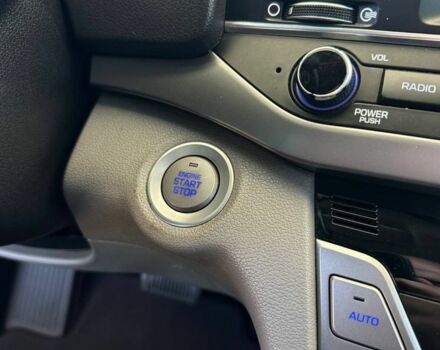 Серый Хендай Элантра, объемом двигателя 2 л и пробегом 199 тыс. км за 11299 $, фото 22 на Automoto.ua