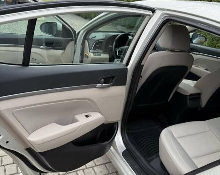 Серый Хендай Элантра, объемом двигателя 2 л и пробегом 115 тыс. км за 11150 $, фото 38 на Automoto.ua